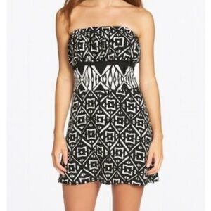 White House Black Market Geometric Design Women’s Tunic Tube Top Tunic S